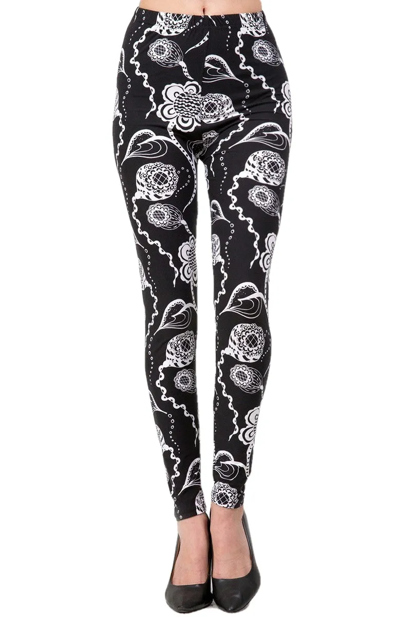 Women's Plus B&W Abstract Floral Pattern Printed Leggings